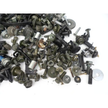 KIT VITERIA BULLONERIA VARIA PERNI VITI BULLONI DADI SUZUKI BURGMAN 400 K4 2004