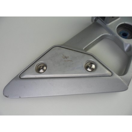 SUPPORTO CON PEDANA ANTERIORE PILOTA SINISTRA ORIGINALE YAMAHA FZ6 2007