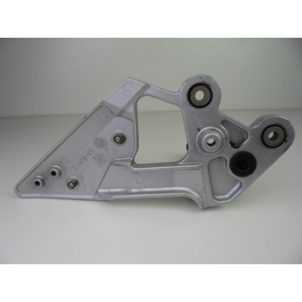 SUPPORTO CON PEDANA ANTERIORE PILOTA SINISTRA ORIGINALE YAMAHA FZ6 2007