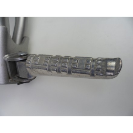 TELAIO SUPPORTO PEDANE TELAIETTO GRUPPO POSTERIORE ORIGINALE YAMAHA FZ6 2007