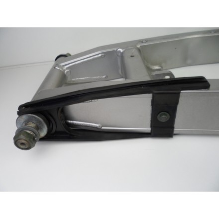 FORCELLONE POSTERIORE BRACCIO OSCILLANTE RUOTA MOTORE ORIGINALE YAMAHA FZ6 2007