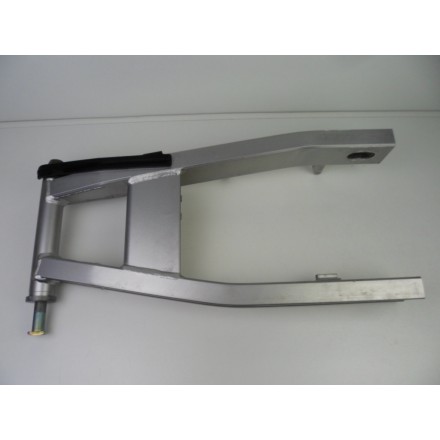 FORCELLONE POSTERIORE BRACCIO OSCILLANTE RUOTA MOTORE ORIGINALE YAMAHA FZ6 2007