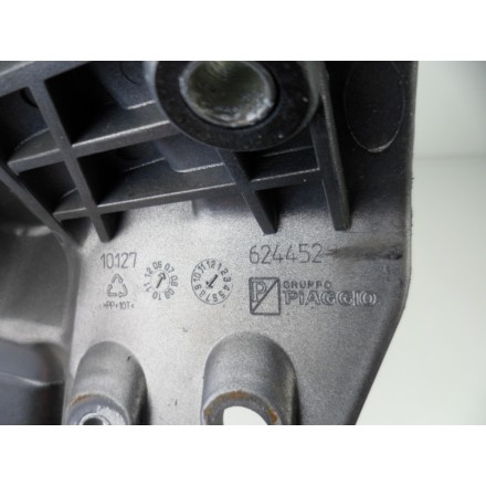 SET MANIGLIONI POSTERIORI SUPPORTI PASSEGGERO ORIGINALI PIAGGIO MP3 250 2007