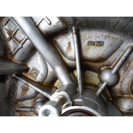 GRUPPO CARTER ALTERNATORE POMPA ACQUA MOTORE ORIGINALE PIAGGIO MP3 250 2007