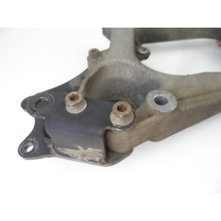 STAFFA MARMITTA SUPPORTO SCARICO RUOTA POSTERIORE ORIGINALE PIAGGIO MP3 250 2007