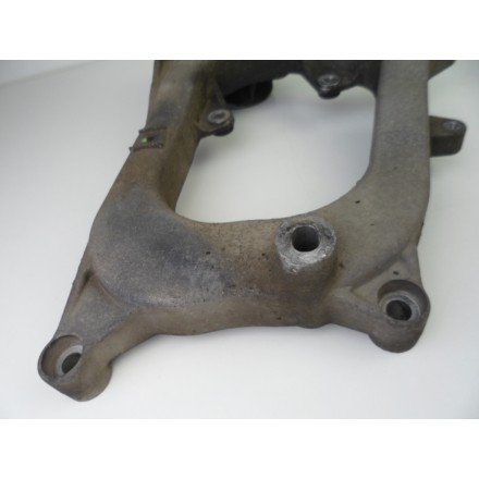 STAFFA MARMITTA SUPPORTO SCARICO RUOTA POSTERIORE ORIGINALE PIAGGIO MP3 250 2007