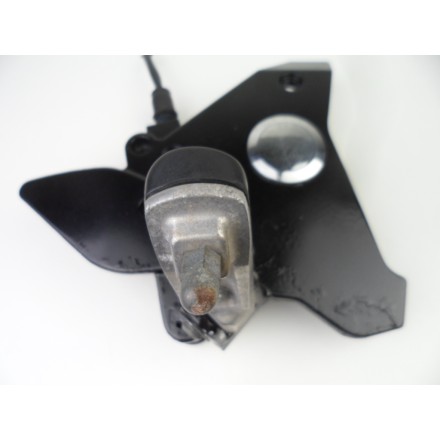 SUPPORTO CON PEDANA ANTERIORE PILOTA DESTRA ORIGINALE KAWASAKI ZR-7 S 2004