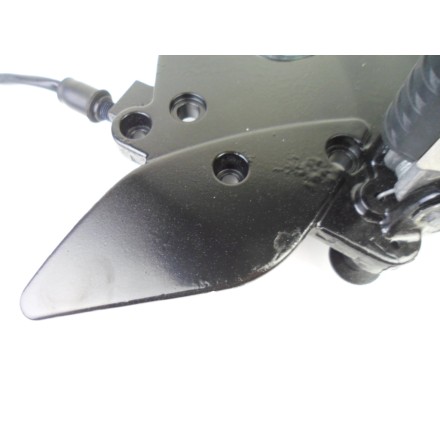SUPPORTO CON PEDANA ANTERIORE PILOTA DESTRA ORIGINALE KAWASAKI ZR-7 S 2004