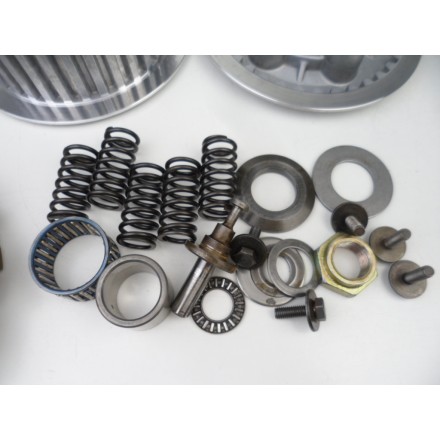 SET FRIZIONE MOTORE COMPLETA CAMPANA DISCHI MOLLE ORIGINALE KAWASAKI ZR-7 S 2004