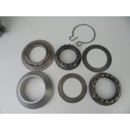 PERNO ASSE RUOTA POSTERIORE COMPLETO E ORIGINALE DUCATI MULTISTRADA 1000 DS 2004