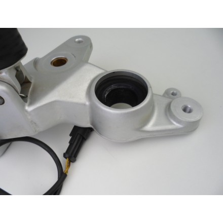 82410711A SUPPORTO CON PEDANA ANTERIORE DESTRA DUCATI MULTISTRADA 1000 DS 2004