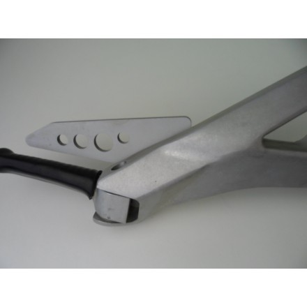 82410791A SUPPORTO CON PEDANA POSTERIORE DESTRA DUCATI MULTISTRADA 1000 DS 2004