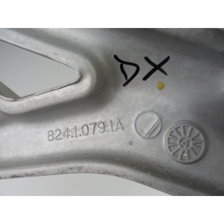 82410791A SUPPORTO CON PEDANA POSTERIORE DESTRA DUCATI MULTISTRADA 1000 DS 2004