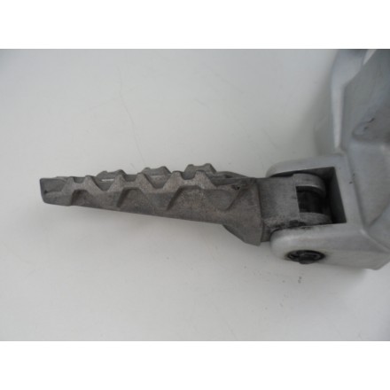 82431701A SUPPORTO CON PEDANA POSTERIORE SINISTRA DUCATI MULTISTRADA 1200 S 2011