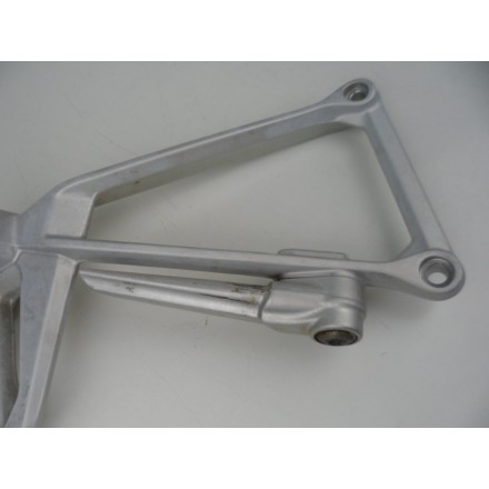 82431701A SUPPORTO CON PEDANA POSTERIORE SINISTRA DUCATI MULTISTRADA 1200 S 2011