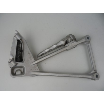 82431701A SUPPORTO CON PEDANA POSTERIORE SINISTRA DUCATI MULTISTRADA 1200 S 2011