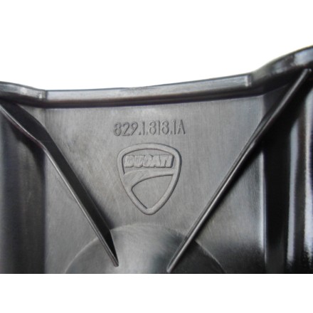 82918181A SUPPORTO PARABREZZA CUPOLINO ORIGINALE DUCATI MULTISTRADA 1200 S 2011