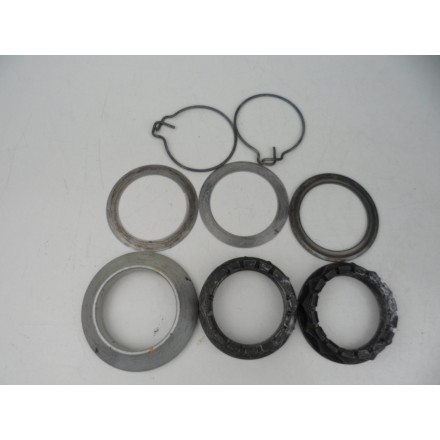 PERNO ASSE + DISCO FRENO RUOTA FONICA POSTERIORE DUCATI MULTISTRADA 1200 S 2011