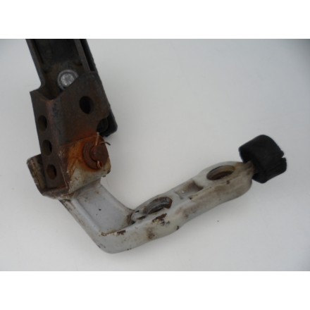 SUPPORTO CON PEDANA ANTERIORE PILOTA SINISTRA ORIGINALE APRILIA PEGASO 650 1998