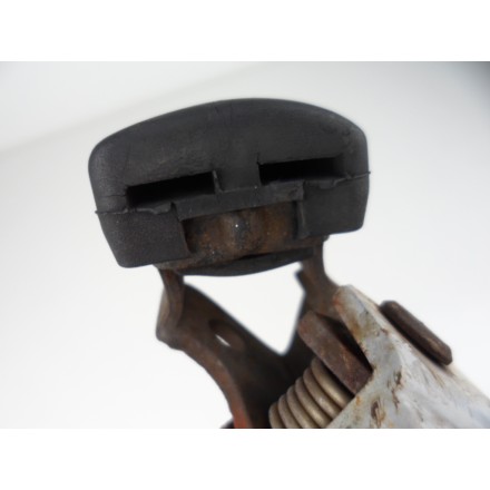 SUPPORTO CON PEDANA ANTERIORE PILOTA SINISTRA ORIGINALE APRILIA PEGASO 650 1998