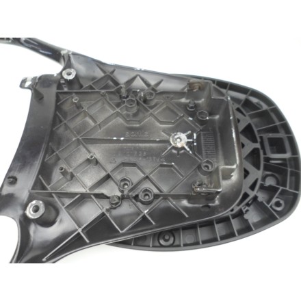 MANIGLIONE PORTAPACCHI SUPPORTO POSTERIORE ORIGINALE APRILIA PEGASO 650 1998