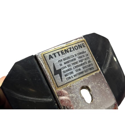COVER SERBATOIO CARBURANTE 1106122900 CICLOMOTORE ORIGINALE PEUGEOT 105 E 1985