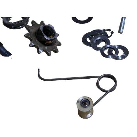 SET INGRANAGGI TRASMISSIONE PEDALI CICLOMOTORE ORIGINALE PEUGEOT 105 E 1985