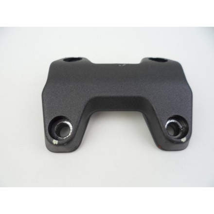 PIASTRINA CHIUSURA RISER BLOCCAGGIO FISSAGGIO MANUBRIO DUCATI MONSTER 821 2015