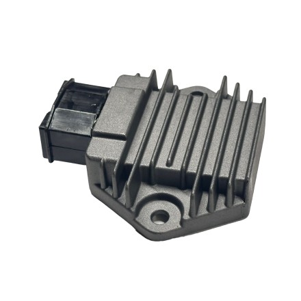 REGOLATORE DI TENSIONE PER HONDA CBR 600 F2 F3 VT 750 VT250 VTR1000 CBR 900 (VEDERE DESCRIZIONE PER COMPATIBILITA')