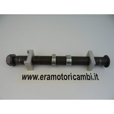 ASSE PERNO FISSAGGIO CERCHIO RUOTA POSTERIORE COMPLETO DI BOCCOLE YAMAHA R6 2001