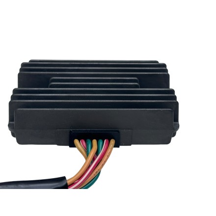 REGOLATORE DI TENSIONE PER CAGIVA PER DUCATI PER HONDA (VEDERE DESCRIZIONE PER APPLICAZIONI)