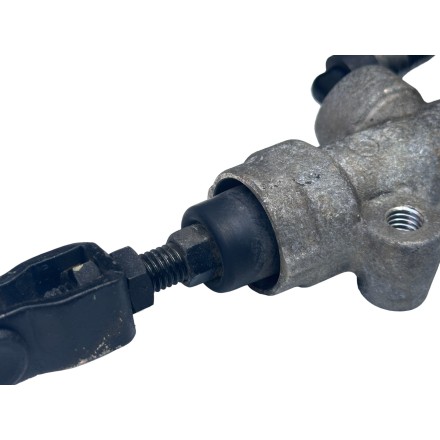 GRUPPO POMPA E PINZA FRENO POSTERIOREORIGINALE KAWASAKI GPZ 500 S 1994