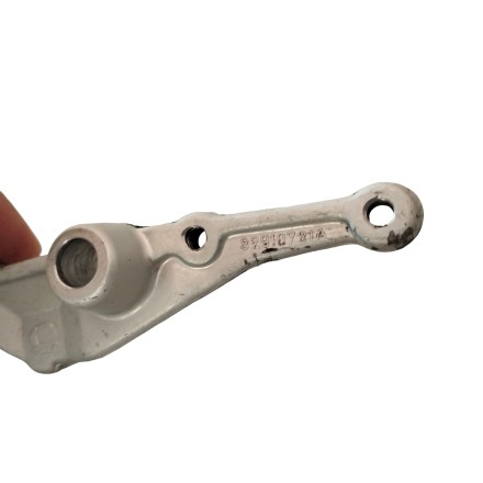 SUPPORTO POMPA FRENO POSTERIORE ORIGINALE DUCATI SBK 748 S 1996