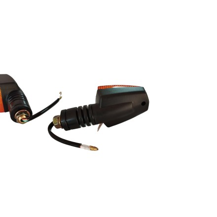 COPPIA FRECCE ANTERIORI/POSTERIORI PER YAMAHA BT 1100 BULLDOG 2002-2004