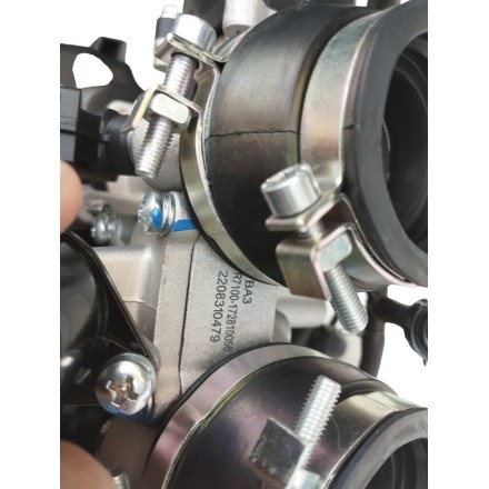 AIRBOX CON CORPO FARFALLATO MOTORE ORIGINALE VOGE BRIVIDO 500 R 2023