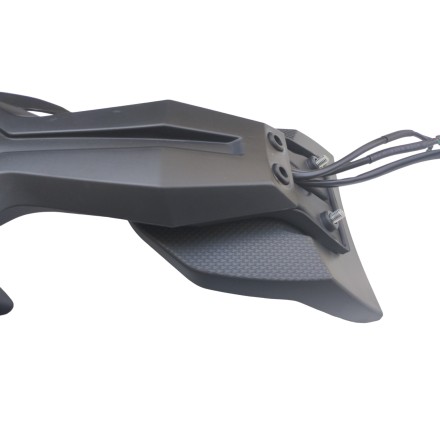 PARAFANGO PORTATARGA CON FRECCE ORIGINALE VOGE BRIVIDO 500 R 2023