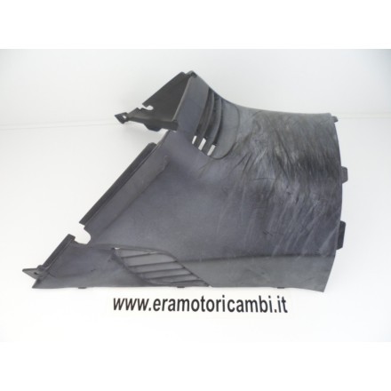 PLASTICA TUNNEL CENTRALE PEDANE COPERTURA MOTORE SUZUKI BURGMAN 400 K6 2006