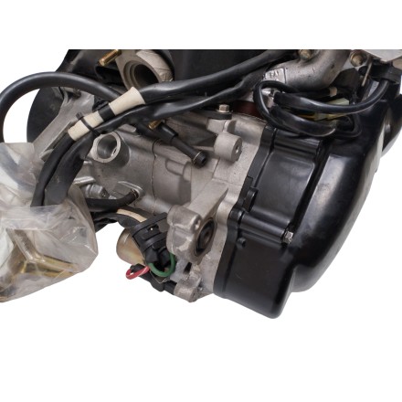 BLOCCO MOTORE CON ACCESSORI E CARBURATORE ORIGINALE PEUGEOT SV 50 GEO