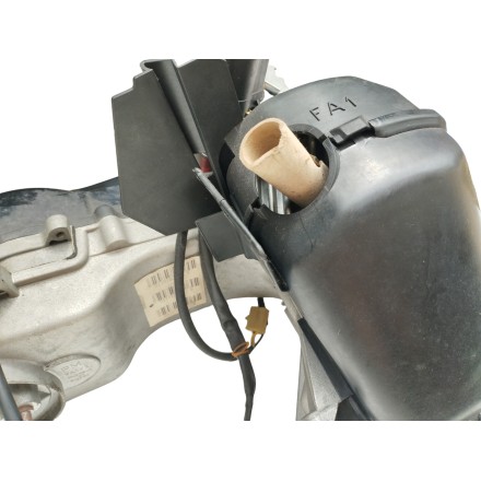 BLOCCO MOTORE CON ACCESSORI E CARBURATORE ORIGINALE PEUGEOT SV 50 GEO