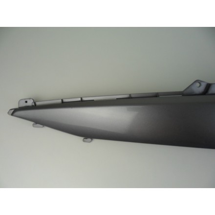 SCOCCA CARENA FIANCHETTO CODONE POSTERIORE SINISTRO SUZUKI BURGMAN 400 K6 2006