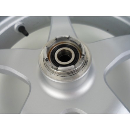 CERCHIO RUOTA ANTERIORE SUZUKI BURGMAN 400 K6 2006