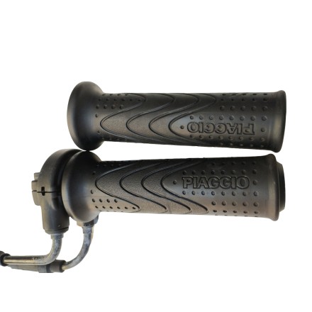 COMANDO GAS CON CAVI E MANOPOLA ORIGINALE PIAGGIO MP3 300 ABS 2016