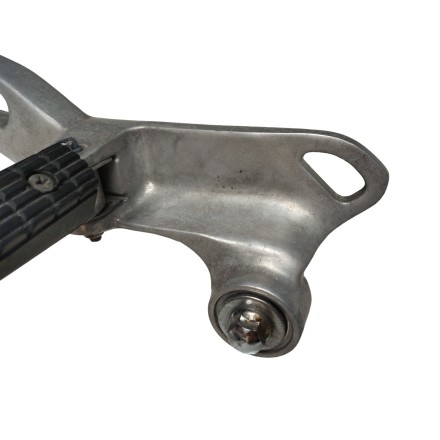 PEDANA POSTERIORE SINISTRA ORIGINALE YAMAHA TDM 850 2002