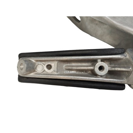 PEDANA POSTERIORE SINISTRA ORIGINALE YAMAHA TDM 850 2002