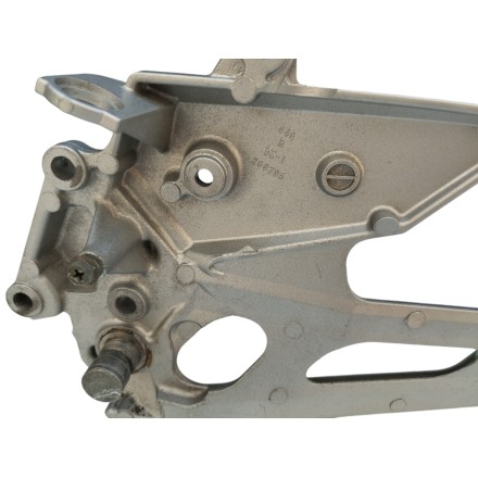 GRUPPO PEDANA POGGIAPIEDI DESTRA ORIGINALE SUZUKI GSR 600 2006