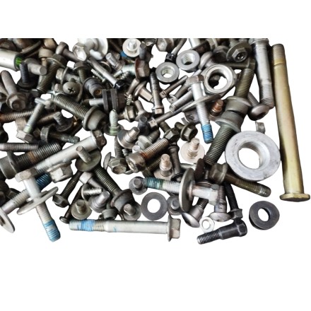 KIT VITERIA BULLONERIA PERNI VITI BULLONI ORIGINALE SUZUKI GSR 600 2006