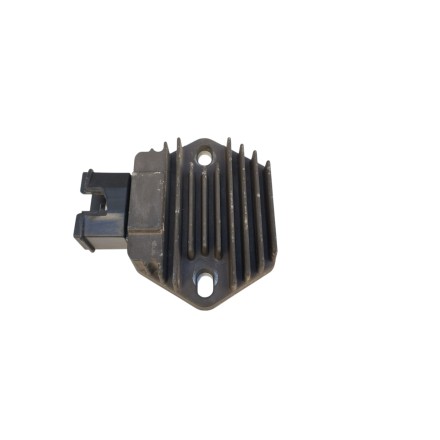 REGOLATORE DI TENSIONE RADDRIZZATORE DI CORRENTE ORIGINALE PIAGGIO X9 250 2000