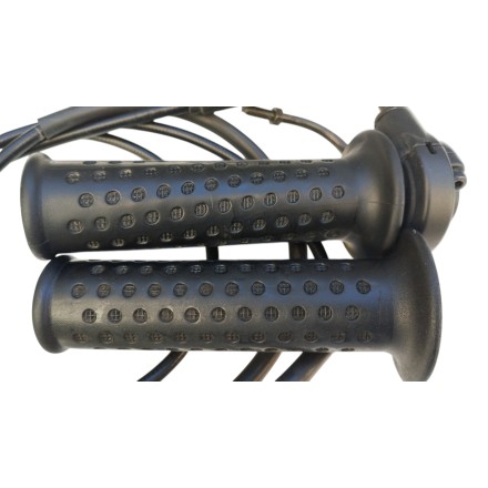 MANOPOLA GAS CON CAVI ACCELERATORE CARBURATORE ORIGINALE PIAGGIO X9 250 2000
