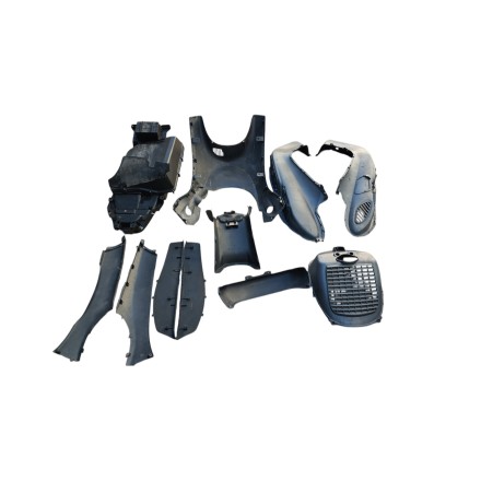 SET DI CARENE PLASTICHE TAPPETI PEDANE COVER ORIGINALE PIAGGIO X9 250 2000