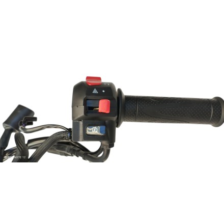 QJ Motor SRK 125 S 2024 MANOPOLA COMANDO COMMUTATORE DESTRO ORIGINALE